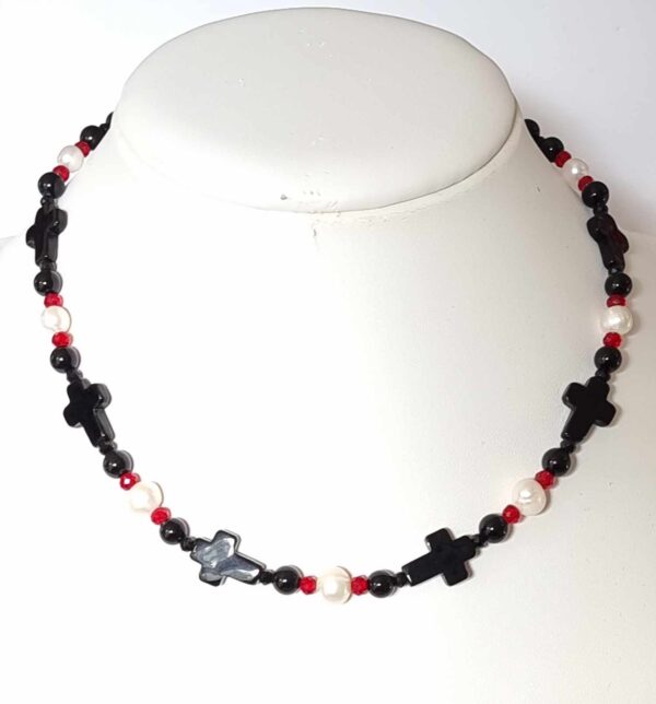 LJGN46 Onyx Cross & Fresh Pearl Choker Necklace
