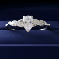 LJCR24 Silver Plated Teardrop Crystal Ring.