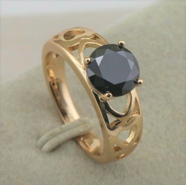 LJCR4 Black Centred Multi Heart Ring