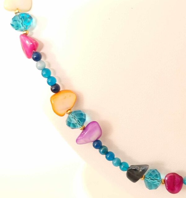 LJGN2 Agate & Dyed Shell Necklace - Image 2