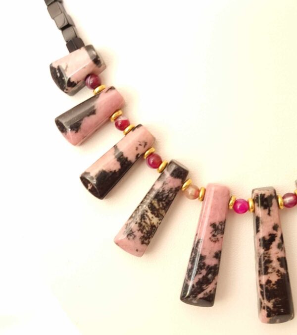 LJGN65 Rhodochrosite, Agate & Crystal Necklace - Image 2