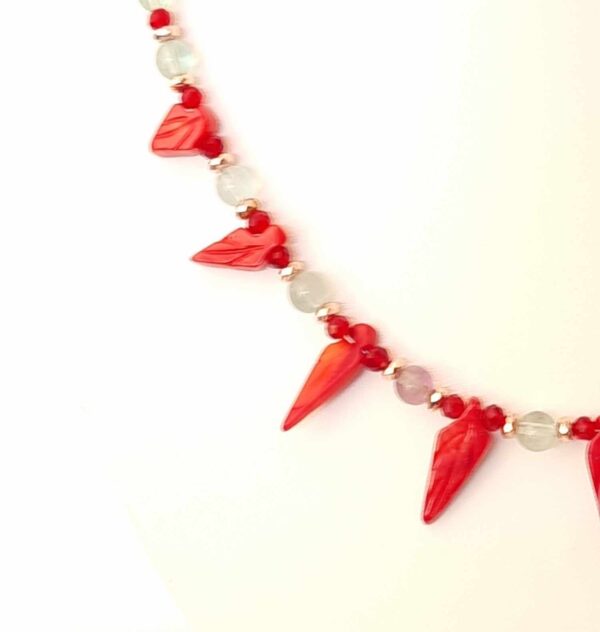 LJGN79 Red Coral Leaf Fluorite Necklace - Image 2
