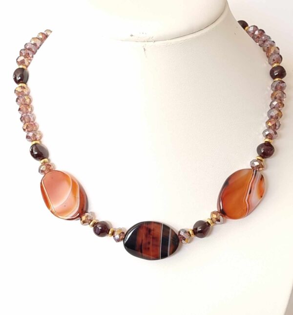 LJGN50 Brown Garnet & Agate Centred Necklace