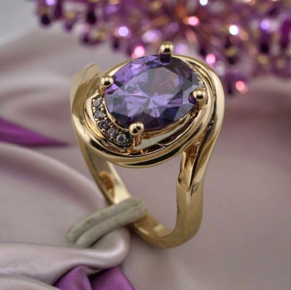 LJPR26 Purple Oval Ring