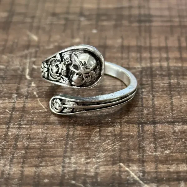 LJCR5 Skull Ring