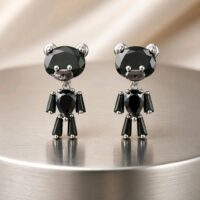 LJGPE45 Black Glass Crystal Teddy Stud Earrings