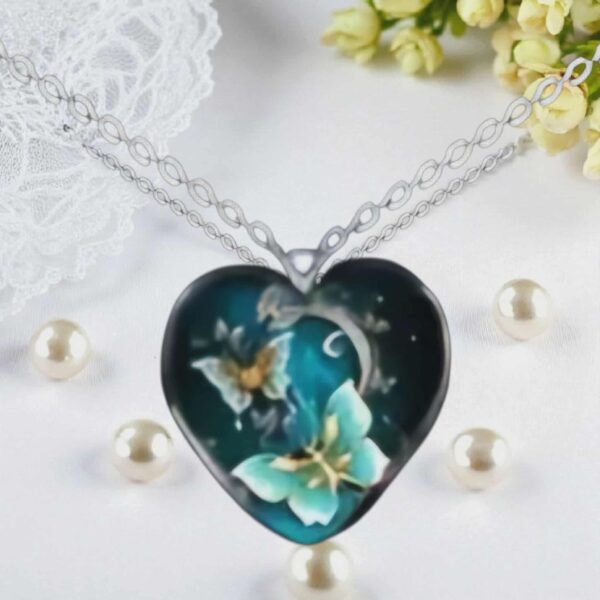 LJCN543 Butterfly Heart Necklace