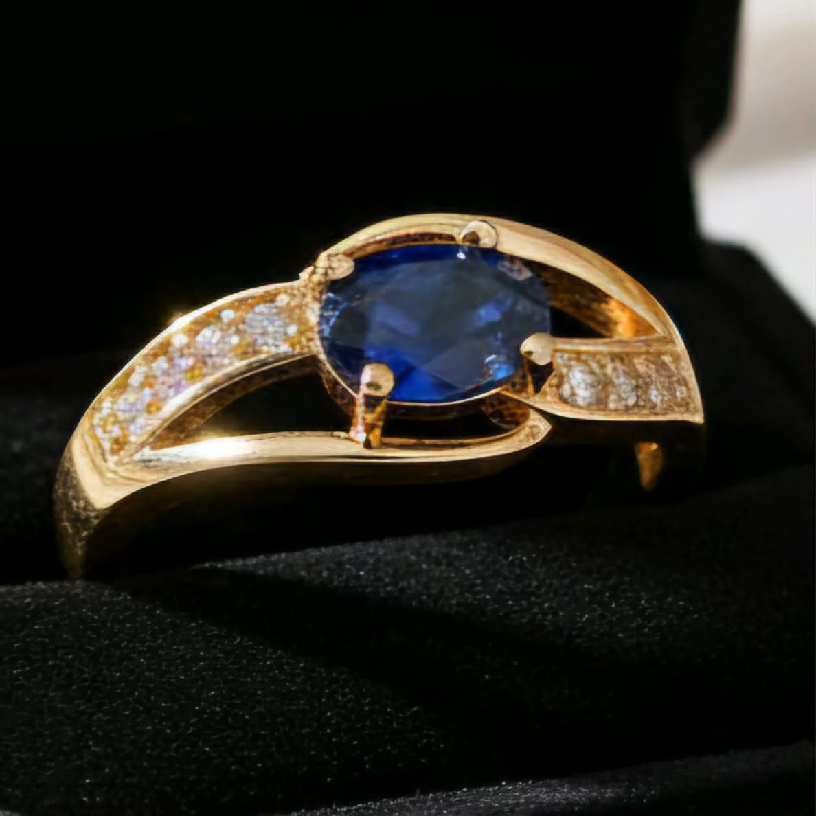 LJGPR989 Blue Glass Crystal Ring