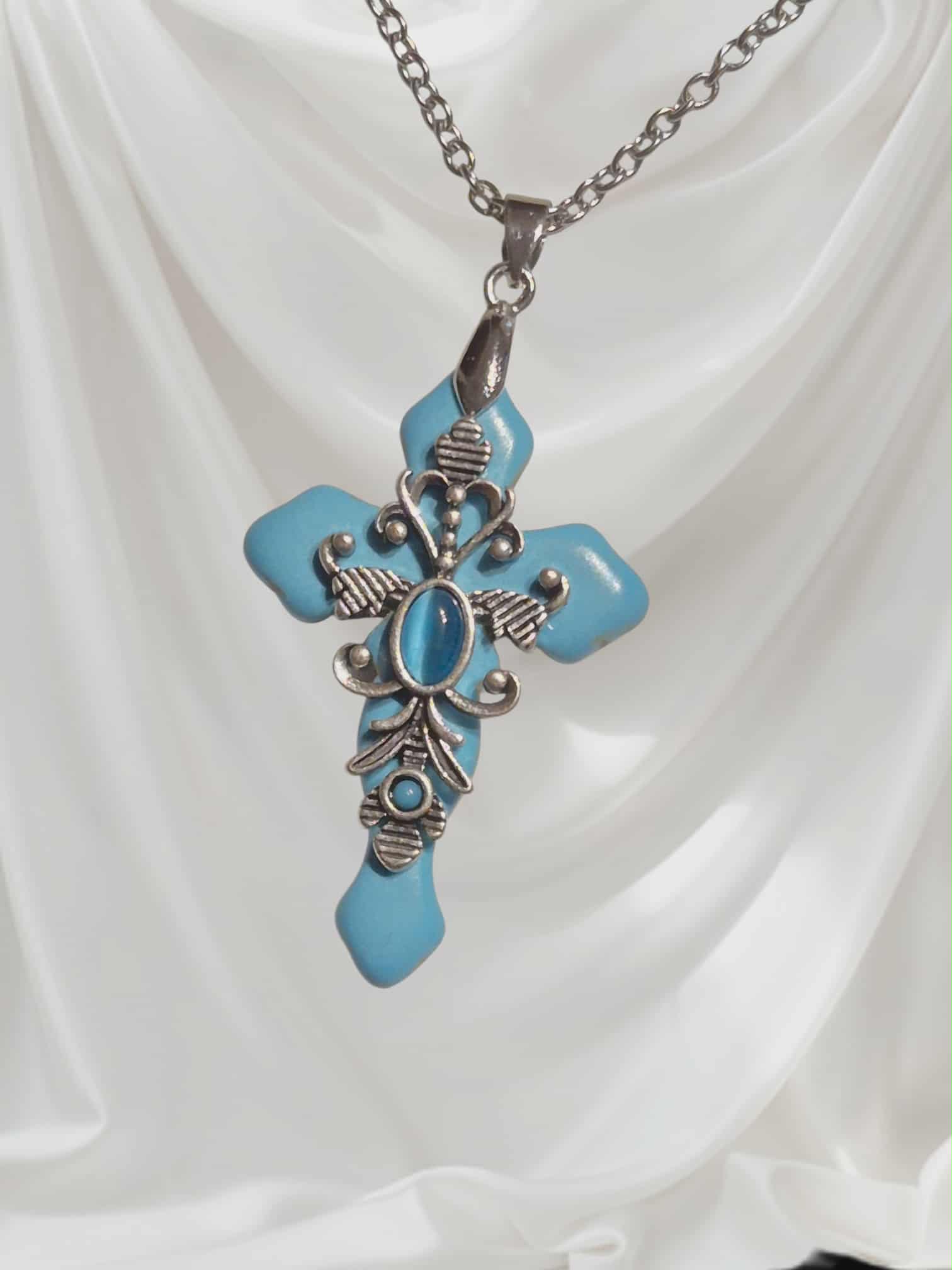 LJCN654 Magnesite Cross Necklace.