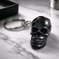 LJKR7 Black Skull Keyring